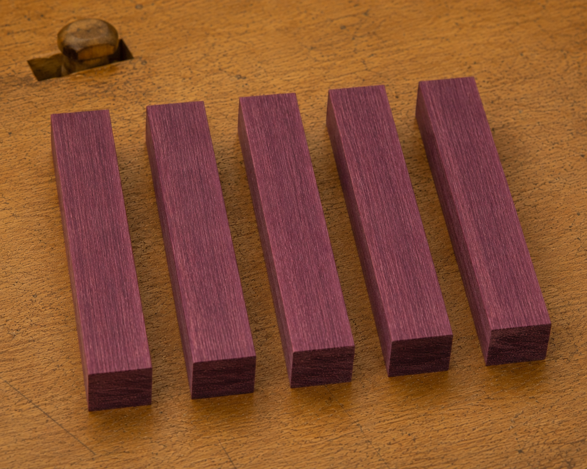 Purpleheart pen blank showing wood grain detail, 3/4 x 3/4 x 5 inch